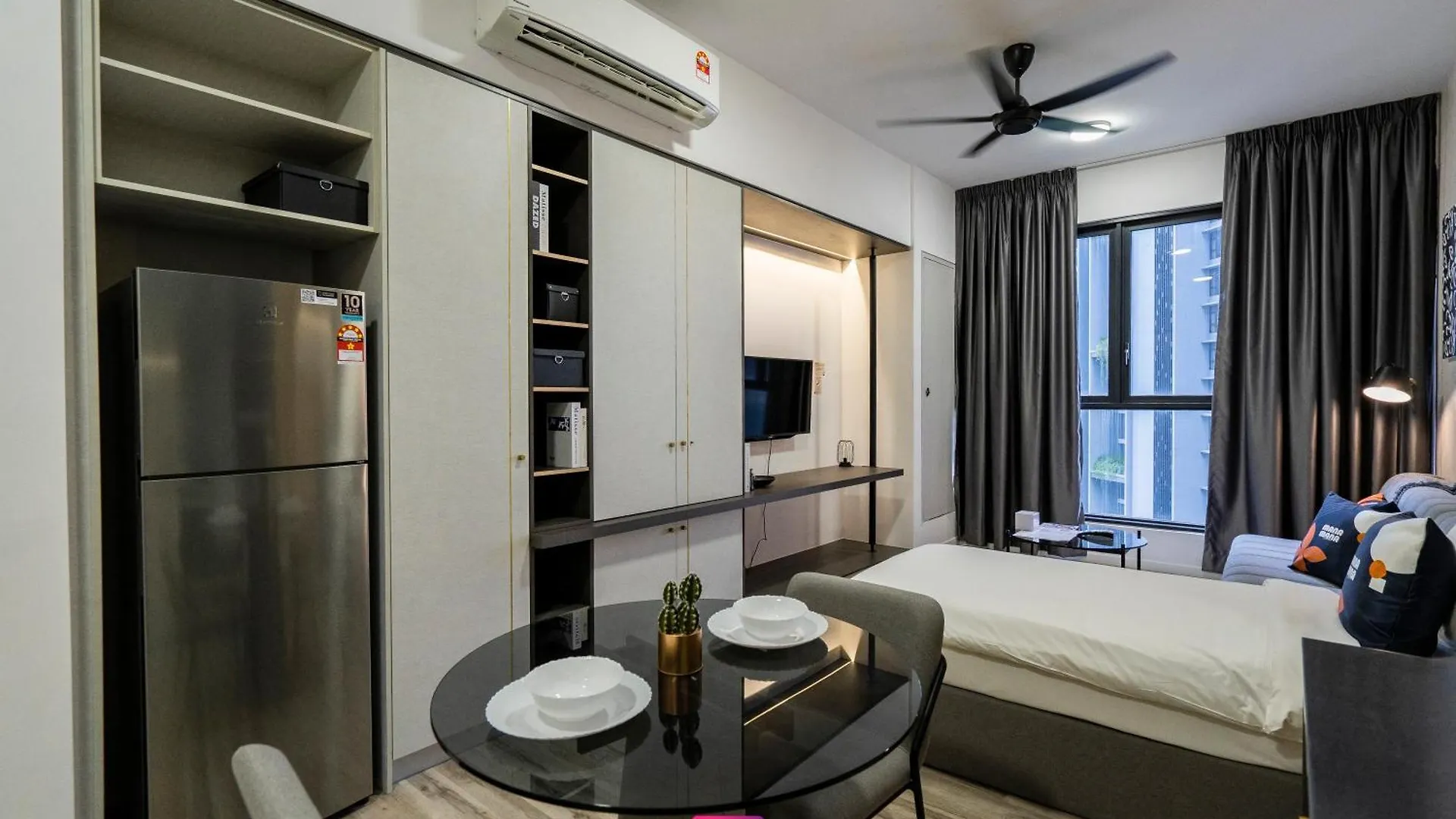 Millerz Square Mana-Mana Suite Kuala Lumpur 0*,  Malaysia